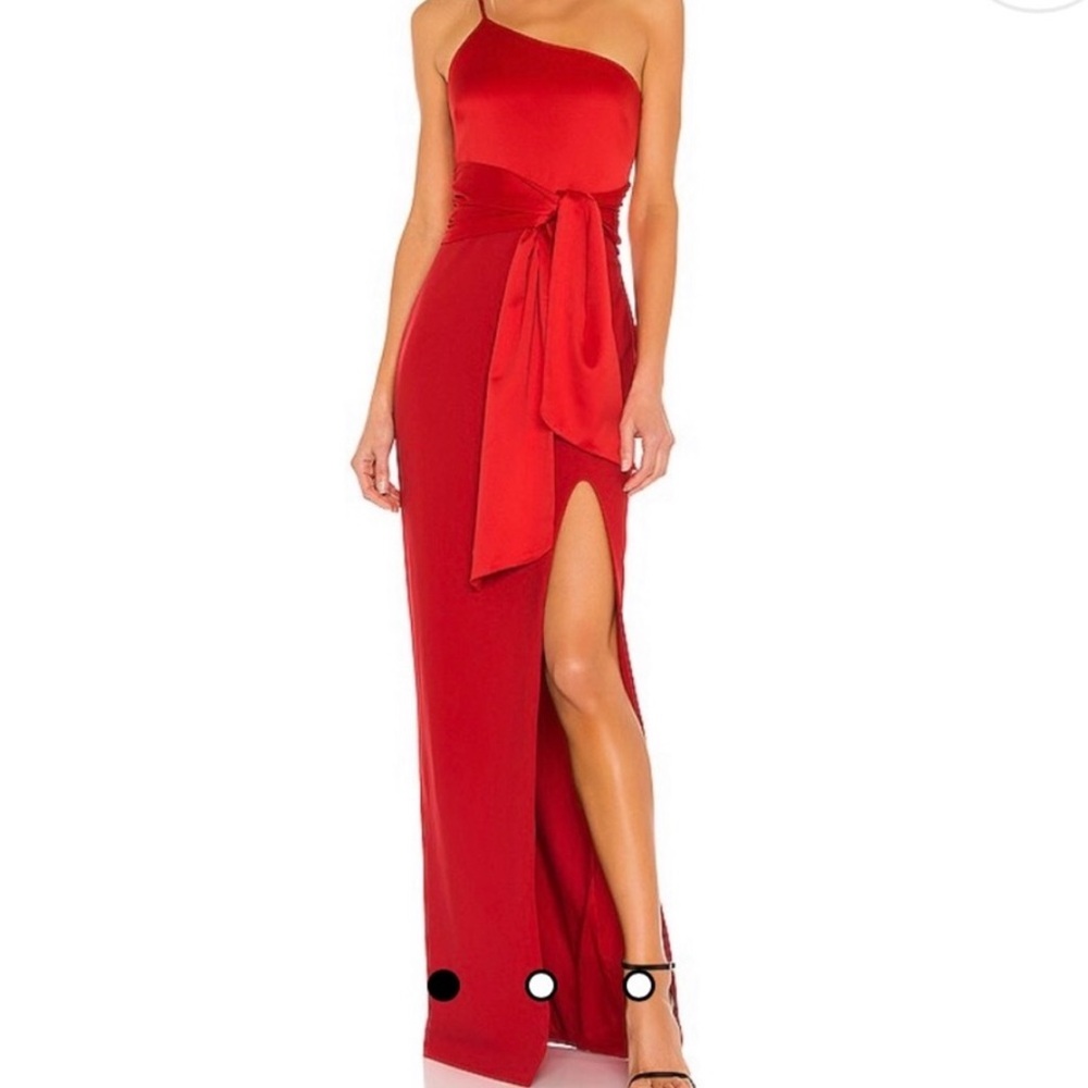 NWT-Likely-Yara one shoulder gown in scarlet